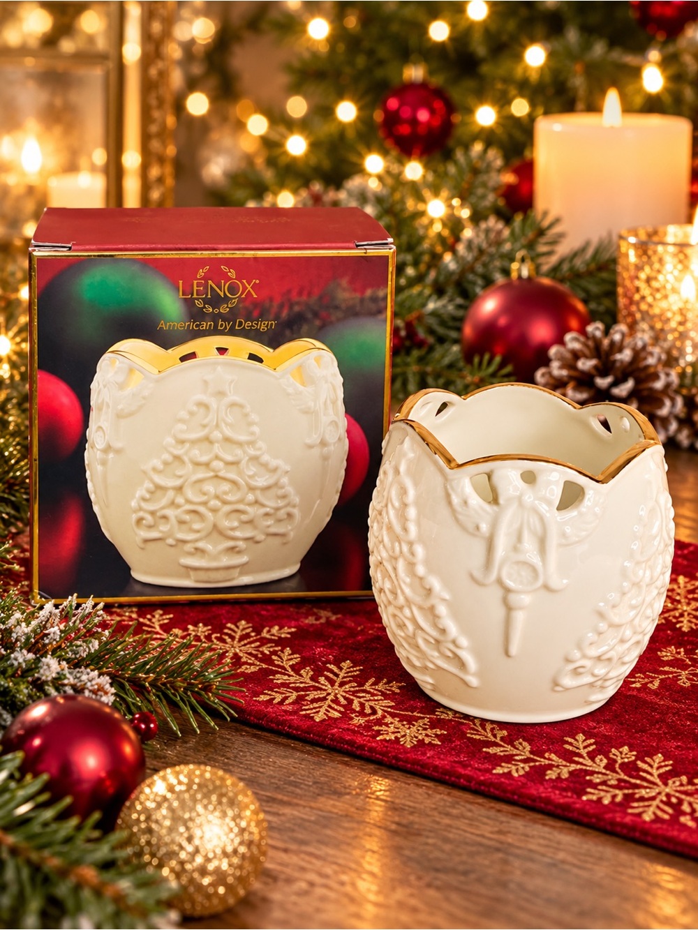 Lenox Ivory Fine China Holiday Te Light Merry Lights Votive with Gold Rim